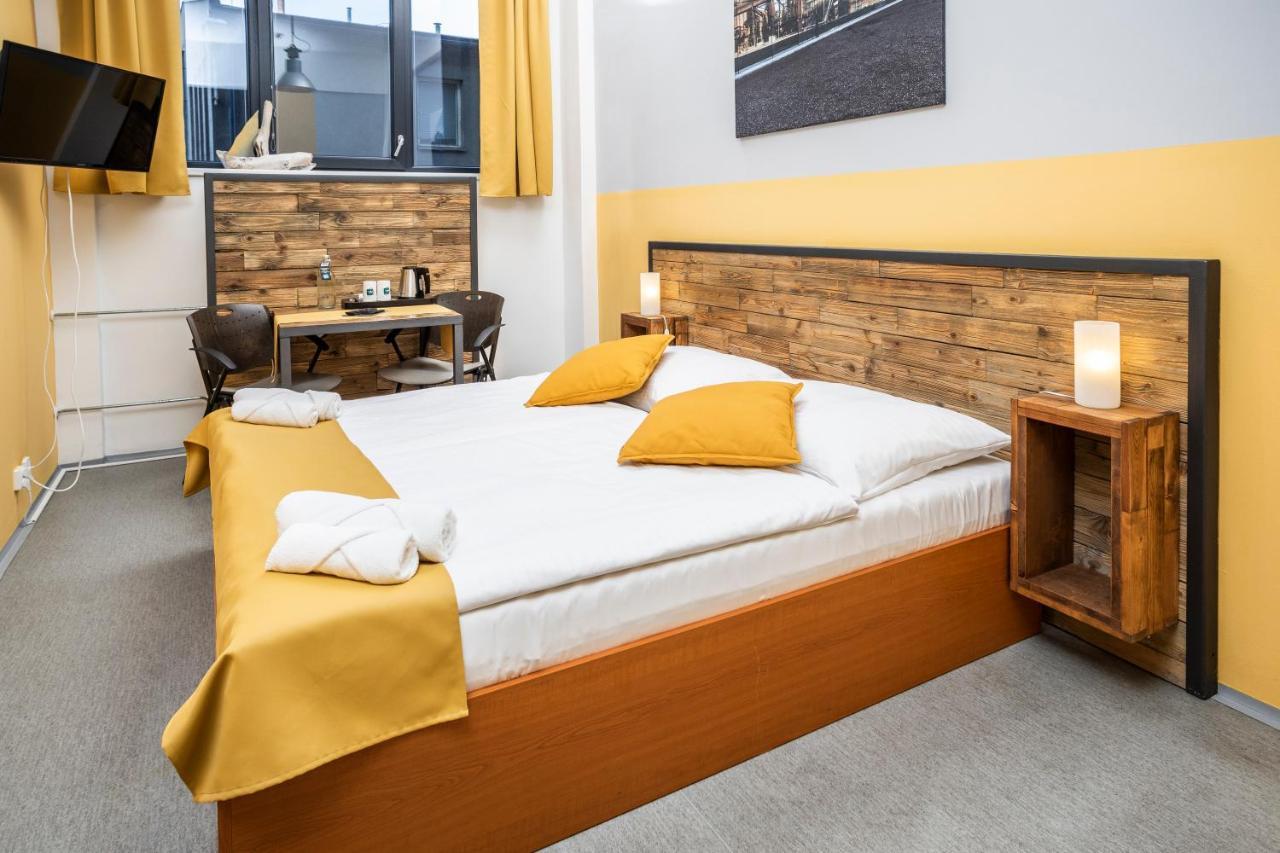 Hotel Vp1 Ostrava Ngoại thất bức ảnh
