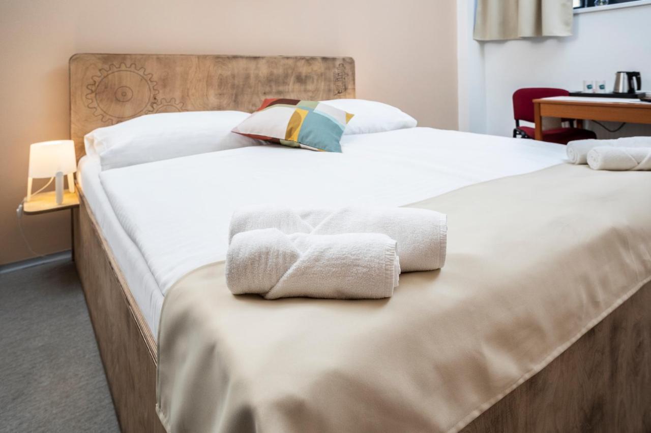 Hotel Vp1 Ostrava Ngoại thất bức ảnh